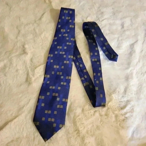 Frank Lloyd Wright Foundation Collection 100% Silk Neck Tie Blue Geometric - Picture 1 of 4